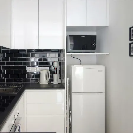 شقة Pearl - Modern 2 Bed Sea View Apt In Centre